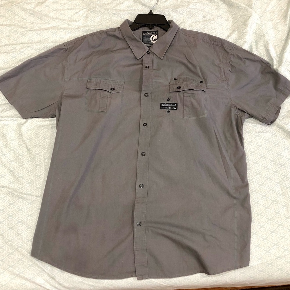 Ecko Unltd+ Vintage Button Down short sleeve shirt. Gray men’s size 3XL